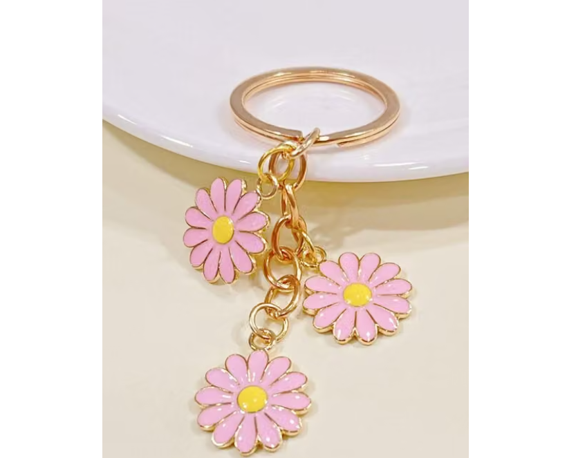 Uniq design and stylist purse keychain Keyring Purse Charm Crystel Pearl Keychains Jewelry for Car Bag Purse Backpack Gift | Flower Keychains for girls and women